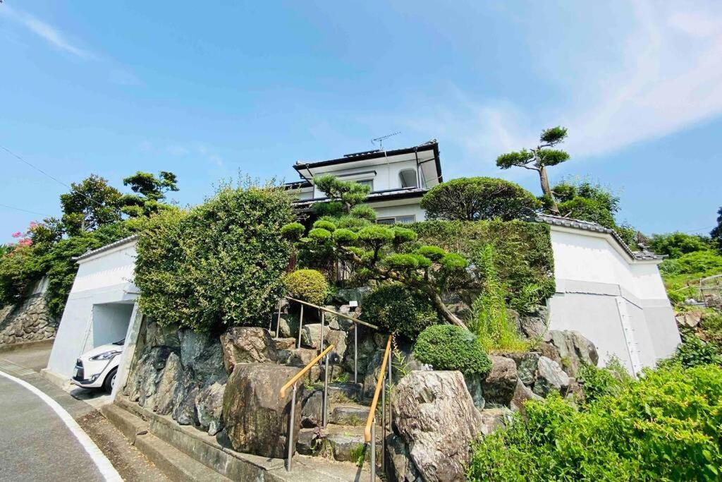 Doempero Weni: Spacious Family Retreat Matsuyama  Exterior photo